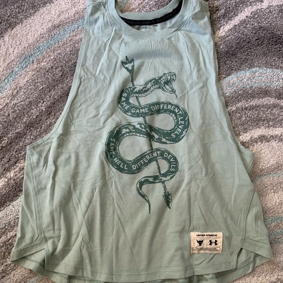 under armor - Picture 2 of 2